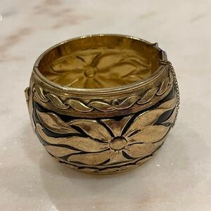 Vintage wide gold bangle bracelet